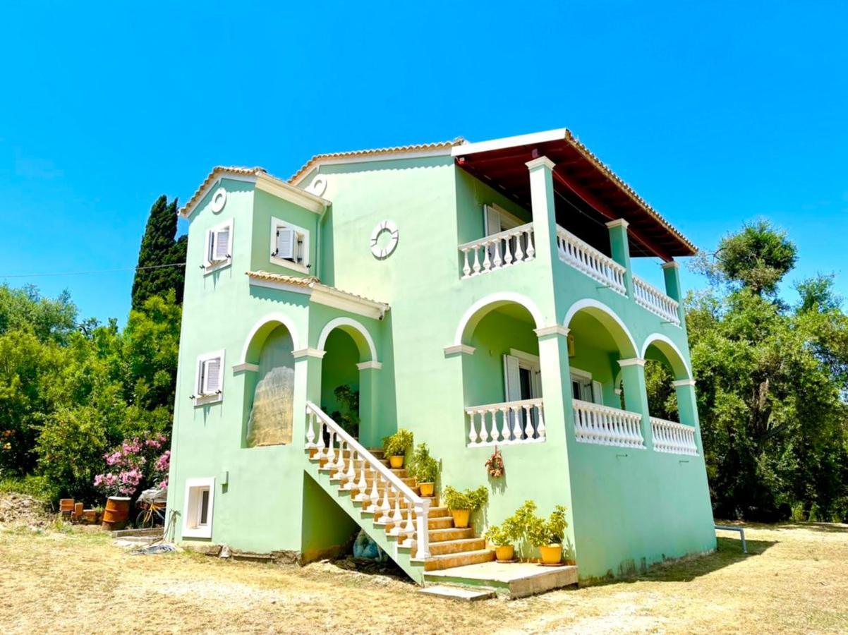 Green Hill House Agios Georgios Pagon Exterior foto