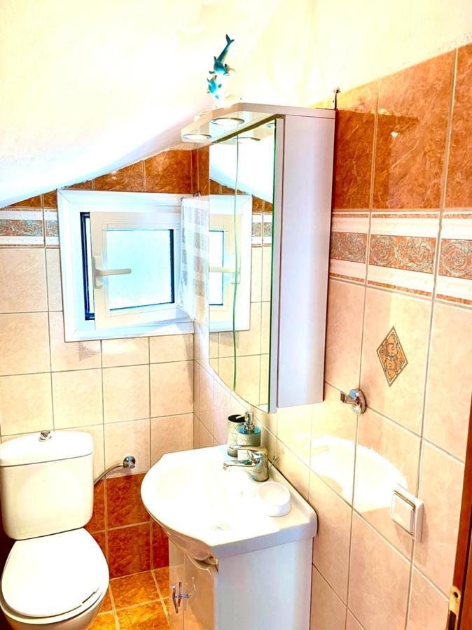 Green Hill House Agios Georgios Pagon Exterior foto